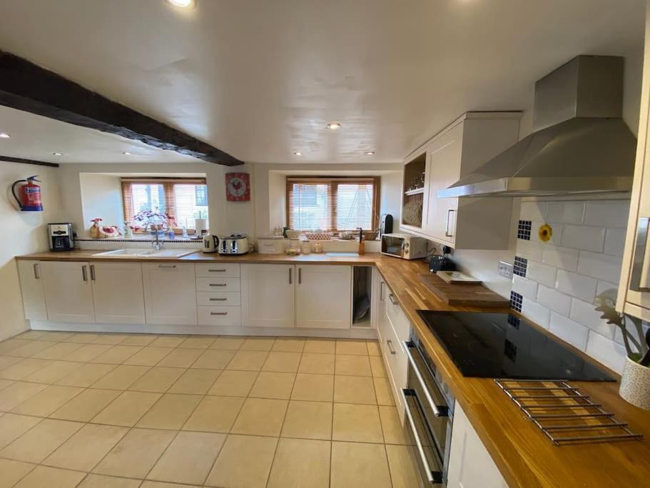 The Apple Press - Sweethay Holiday home