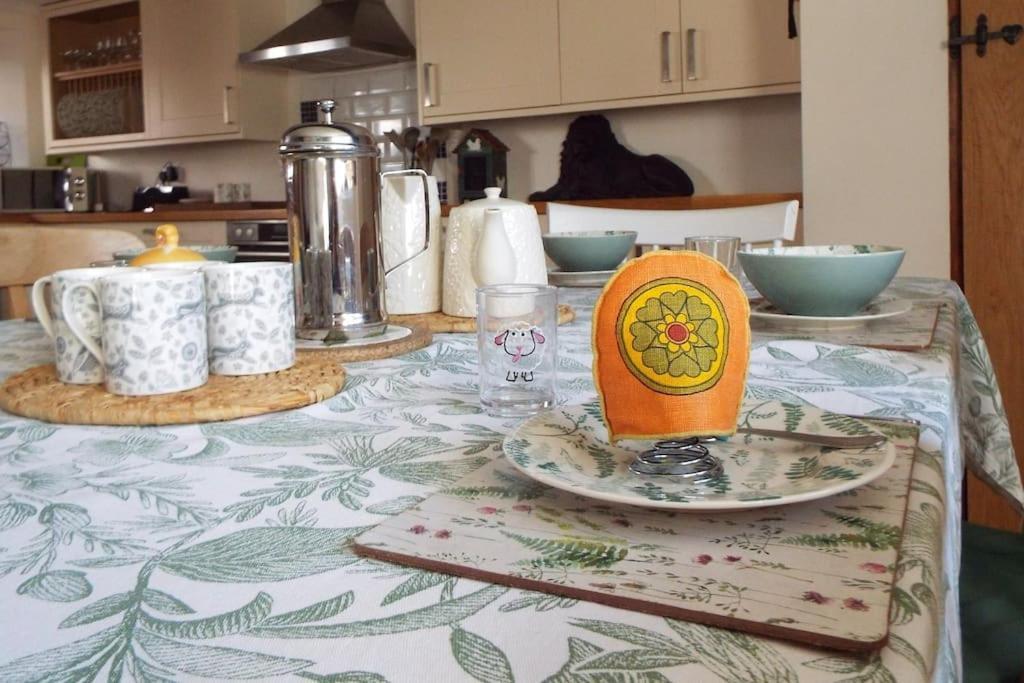 The Apple Press - Sweethay Holiday home